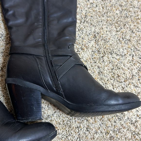 Rialto tall boots - Picture 4 of 9